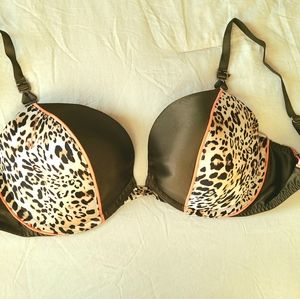 Victoria's Secret push up bra 34DD